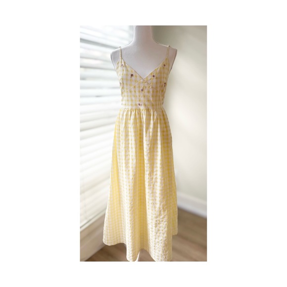 Zara Dresses & Skirts - Zara Yellow Gingham Spaghetti-Strap Midi Dress
